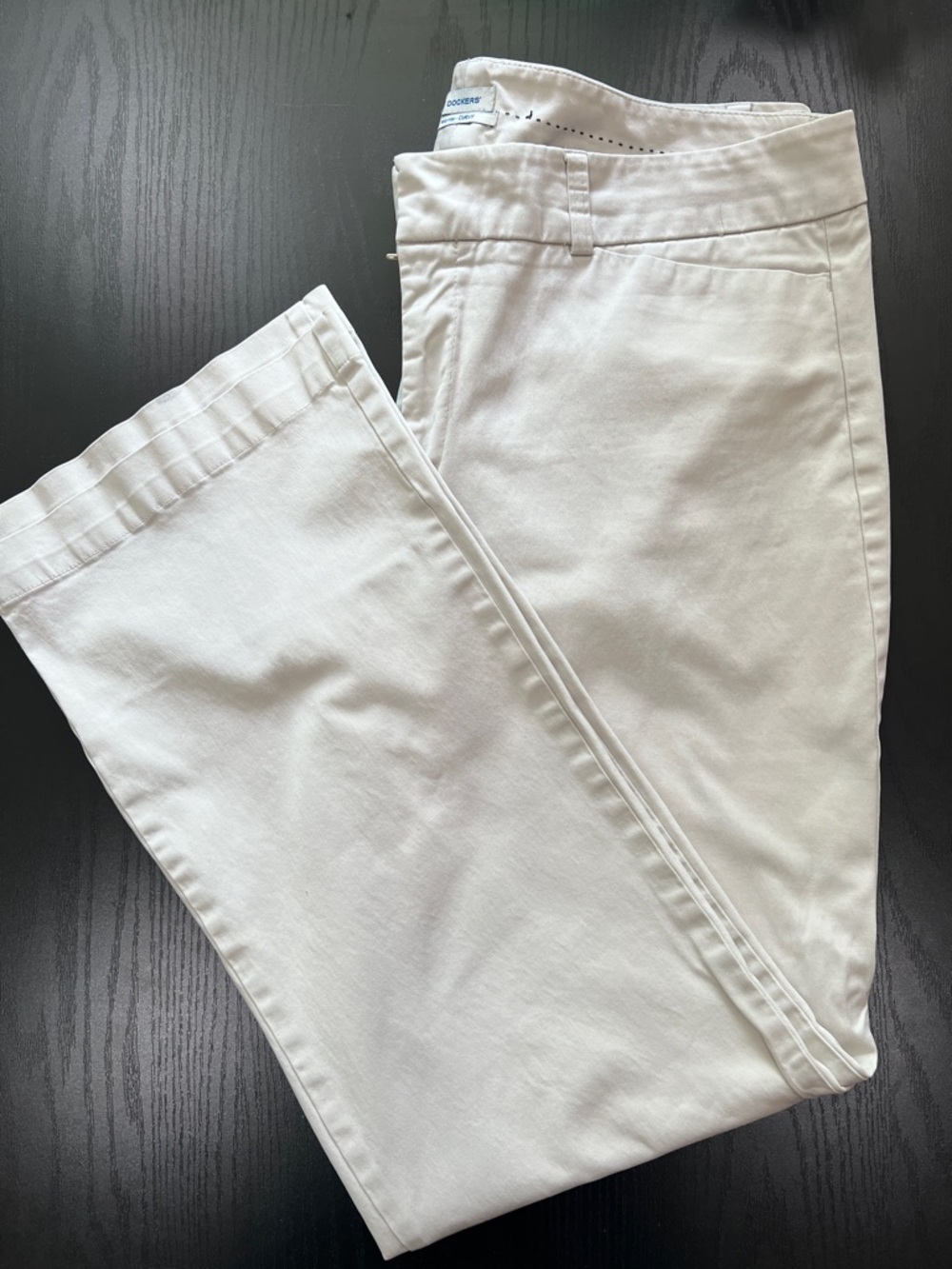 Women’s Wide Leg Dockers Chinos Mid-rise Curvy Size 18